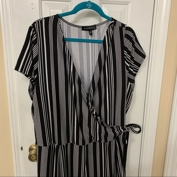 Derek Heart Black And White Stripe Jumpsuit 3x - Picture 3 of 5